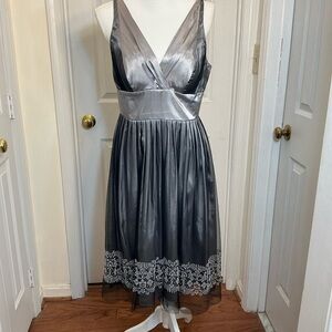 Vintage 1997 Night Way Formal Dress Silver Black Beaded Hem Pleated Size 12